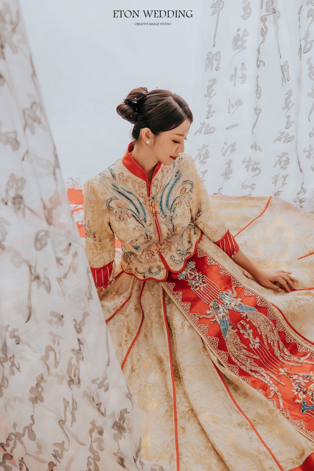 中式禮服出租,中式禮服,中式婚紗,秀禾服,龍鳳褂