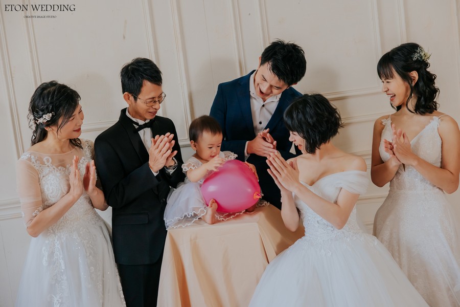 全家福照,全家福拍攝,拍全家福,拍 全家福,全家福拍照,全家福寫真,全家福 攝影,全家福推薦,全家福照片,拍全家福價格,親子寫真,親子 攝影,親子攝影,台北兒童寫真,親子婚紗照,親子婚紗,親子攝影推薦,親子 婚紗 攝影