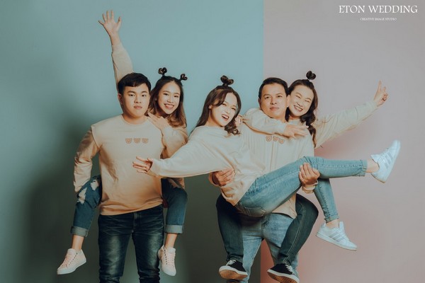 全家福照,全家福拍攝,拍全家福,拍 全家福,全家福拍照,全家福寫真,全家福 攝影,全家福推薦,全家福照片,拍全家福價格,親子寫真,親子 攝影,親子攝影,台北兒童寫真,親子婚紗照,親子婚紗,親子攝影推薦,親子 婚紗 攝影
