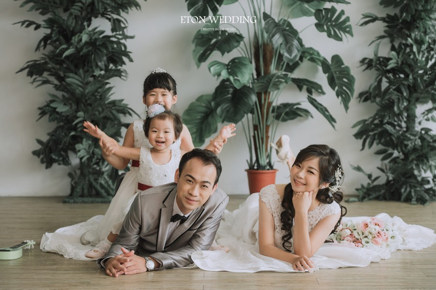 全家福照,全家福拍攝,拍全家福,拍 全家福,全家福拍照,全家福寫真,全家福 攝影,全家福推薦,全家福照片,拍全家福價格,親子寫真,親子 攝影,親子攝影,台北兒童寫真,親子婚紗照,親子婚紗,親子攝影推薦,親子 婚紗 攝影