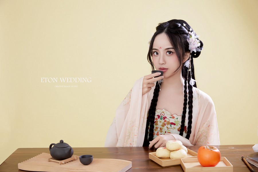 新中式婚紗,中式婚紗,秀禾服,東方婚紗