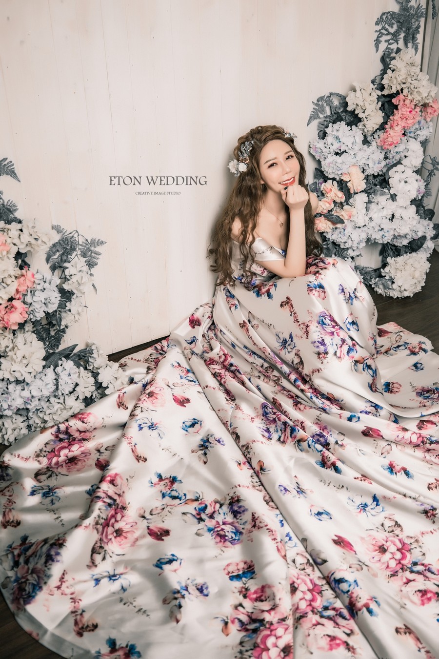 花布款禮服婚紗全新免費升等 自助婚紗 拍婚紗 婚紗攝影 婚紗工作室 婚紗照
