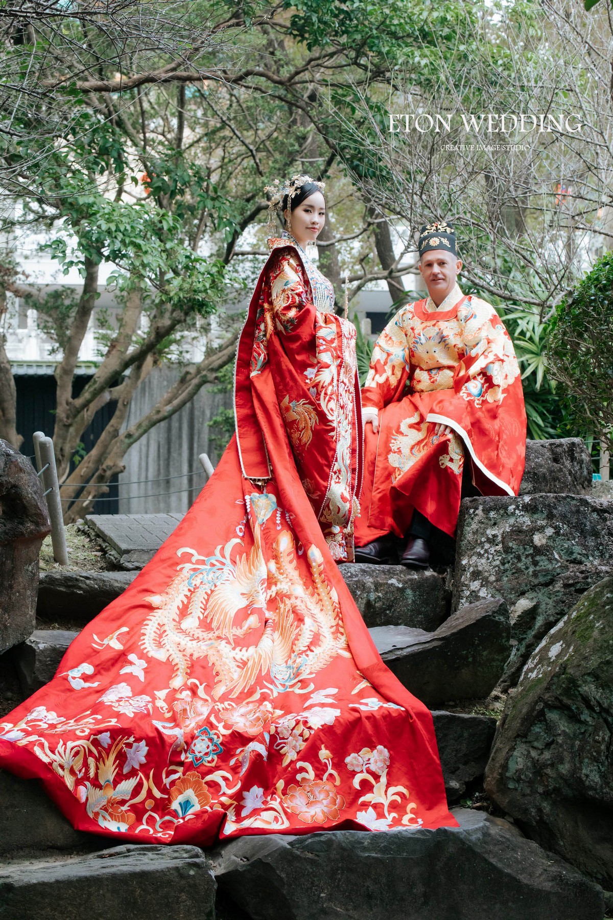 海外新人,旅拍婚紗,旅拍攝影,自助婚紗,一站式服務,台灣婚紗,婚紗拍攝地點,台灣婚紗旅拍攻略,檔案全贈,婚紗禮服,中式禮服,秀禾服,龍鳳掛,異國戀,台灣女婿,新住民,跨國夫妻,跨國婚姻,外景婚紗攝影,婚紗外景,婚紗照外景,棚拍婚紗,攝影棚