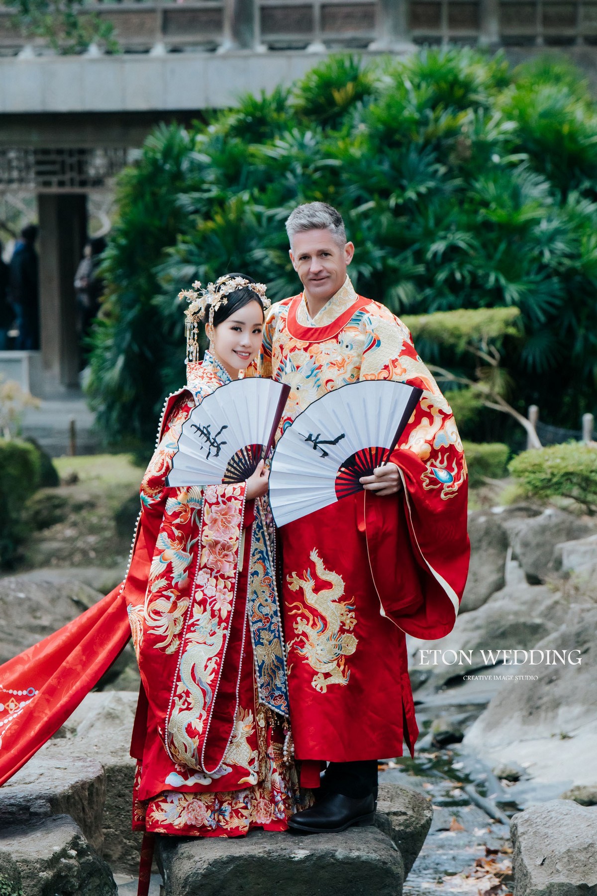 海外新人,旅拍婚紗,旅拍攝影,自助婚紗,一站式服務,台灣婚紗,婚紗拍攝地點,台灣婚紗旅拍攻略,檔案全贈,婚紗禮服,中式禮服,秀禾服,龍鳳掛,異國戀,台灣女婿,新住民,跨國夫妻,跨國婚姻,外景婚紗攝影,婚紗外景,婚紗照外景,棚拍婚紗,攝影棚
