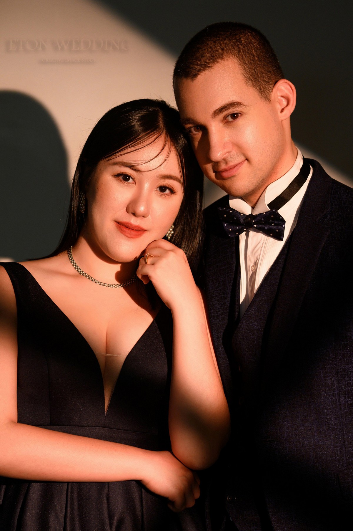 海外新人,旅拍婚紗,旅拍攝影,自助婚紗,一站式服務,台灣婚紗,婚紗拍攝地點,台灣婚紗旅拍攻略,檔案全贈,婚紗禮服,中式禮服,秀禾服,龍鳳掛,異國戀,台灣女婿,新住民,跨國夫妻,跨國婚姻,外景婚紗攝影,婚紗外景,婚紗照外景,棚拍婚紗,攝影棚