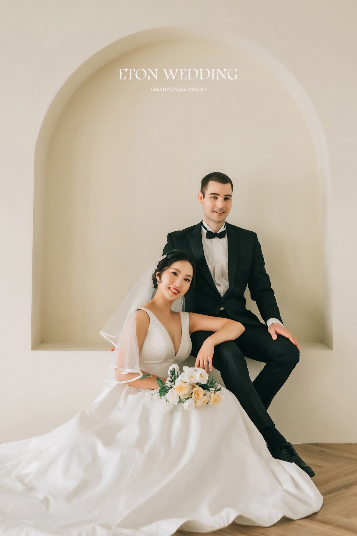 海外新人,旅拍婚紗,旅拍攝影,自助婚紗,一站式服務,台灣婚紗,婚紗拍攝地點,台灣婚紗旅拍攻略,檔案全贈,婚紗禮服,中式禮服,秀禾服,龍鳳掛,異國戀,台灣女婿,新住民,跨國夫妻,跨國婚姻,外景婚紗攝影,婚紗外景,婚紗照外景,棚拍婚紗,攝影棚