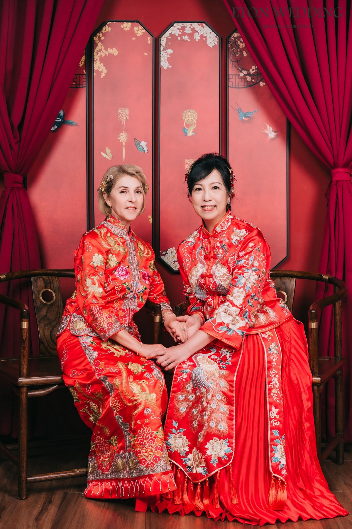 海外新人,旅拍婚紗,旅拍攝影,自助婚紗,一站式服務,台灣婚紗,婚紗拍攝地點,台灣婚紗旅拍攻略,檔案全贈,婚紗禮服,中式禮服,秀禾服,龍鳳掛,異國戀,台灣女婿,新住民,跨國夫妻,跨國婚姻,外景婚紗攝影,婚紗外景,婚紗照外景,棚拍婚紗,攝影棚